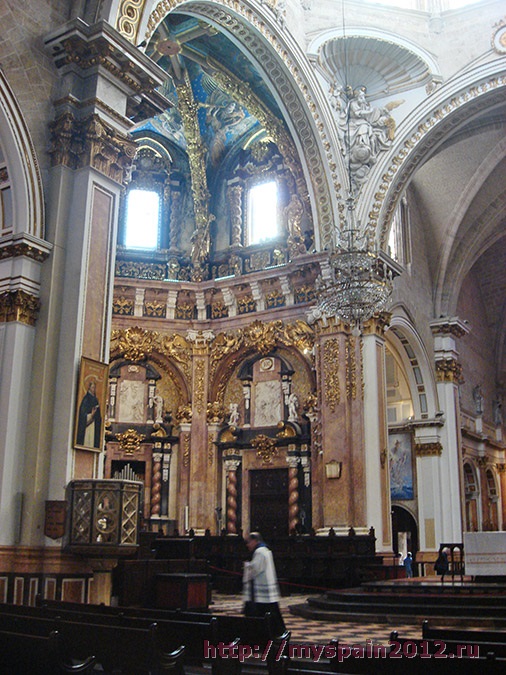 Кафедральный собор Валенсии - средокрестие