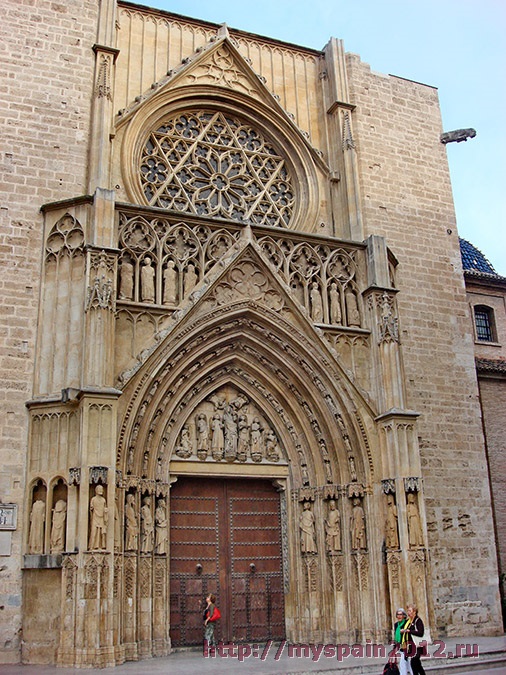 Кафедральный собор Валенсии - Апостольские врата